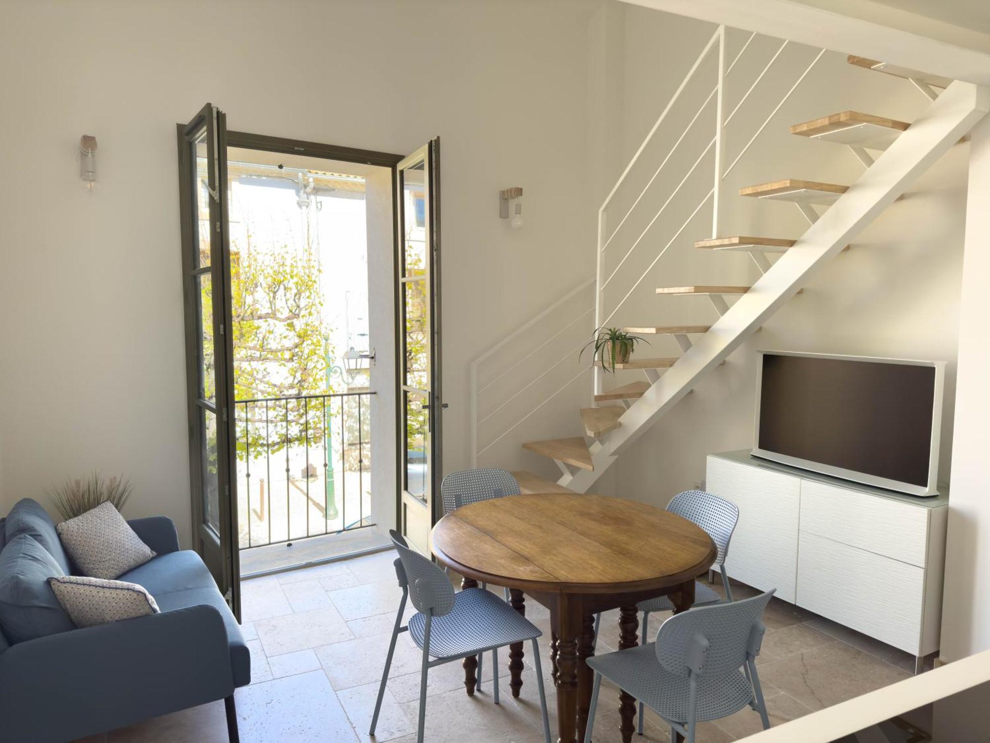 Les Suites Du 13 Aigues-Mortes Exterior foto